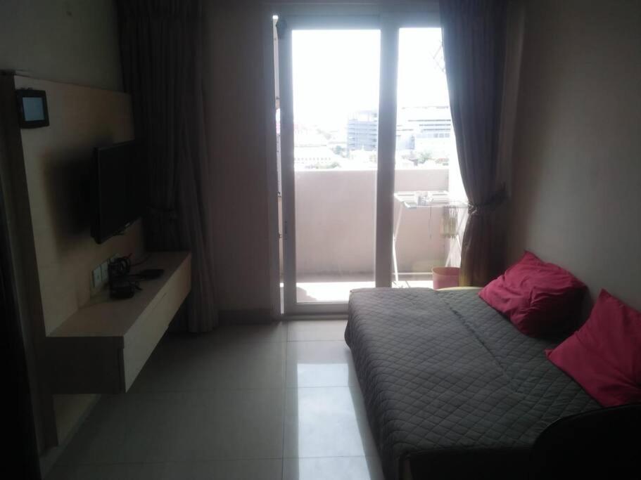 Mg Suite 1Bedroom Apartment By Just Inn Management Semarang Exterior foto